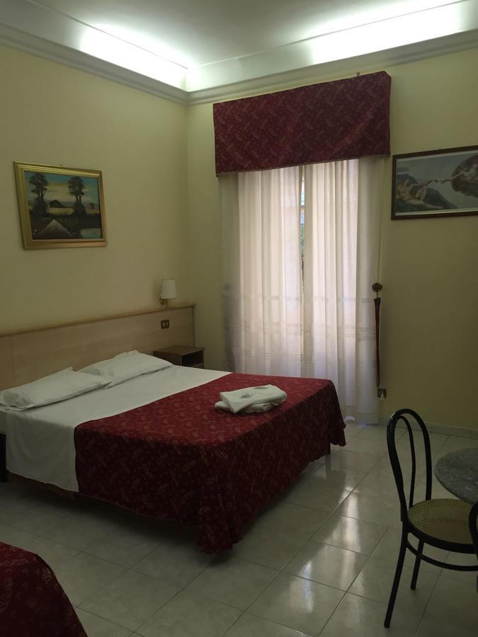 Blue Whale Bed & Breakfast Рим Екстериор снимка