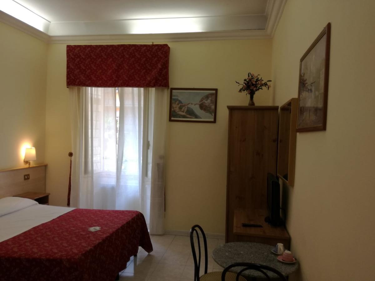 Blue Whale Bed & Breakfast Рим Екстериор снимка